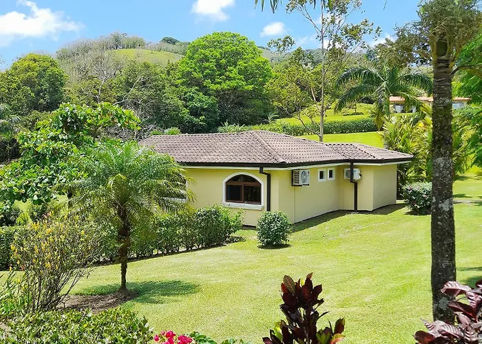 Rated - Stunning Arenal 2 Bed Tronadora