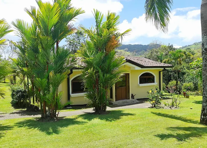 Villa Rated - Stunning Arenal 2 Bed